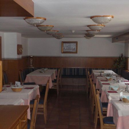 Hotel Edelweiss Passo del Tonale Bagian luar foto