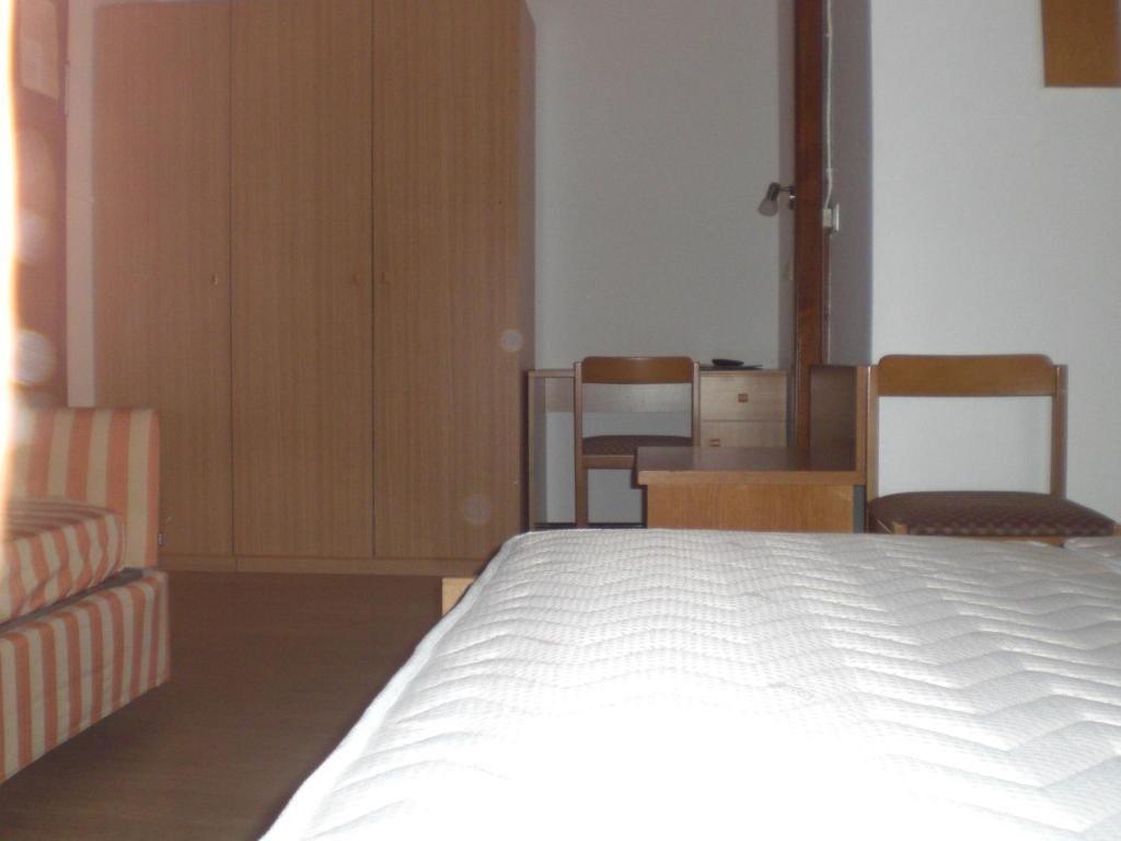 Hotel Edelweiss Passo del Tonale Ruang foto