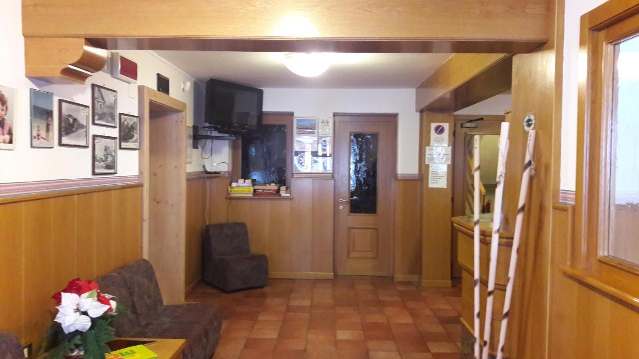 Hotel Edelweiss Passo del Tonale Bagian luar foto