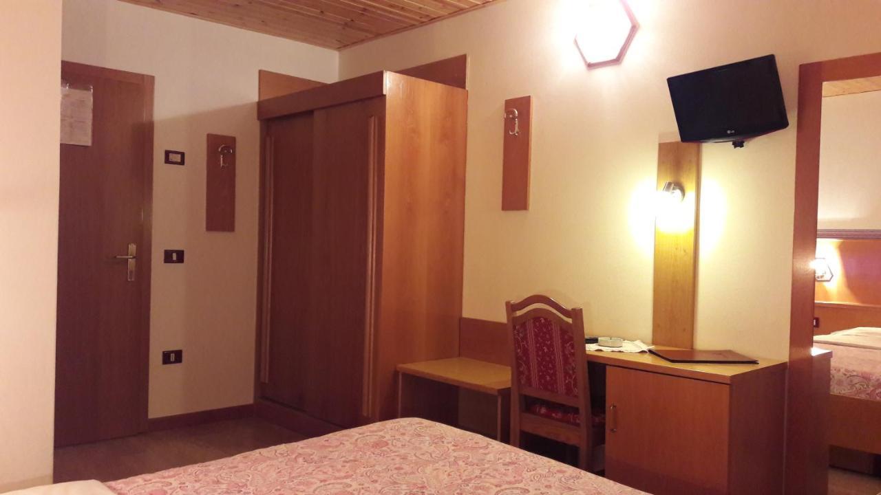 Hotel Edelweiss Passo del Tonale Bagian luar foto
